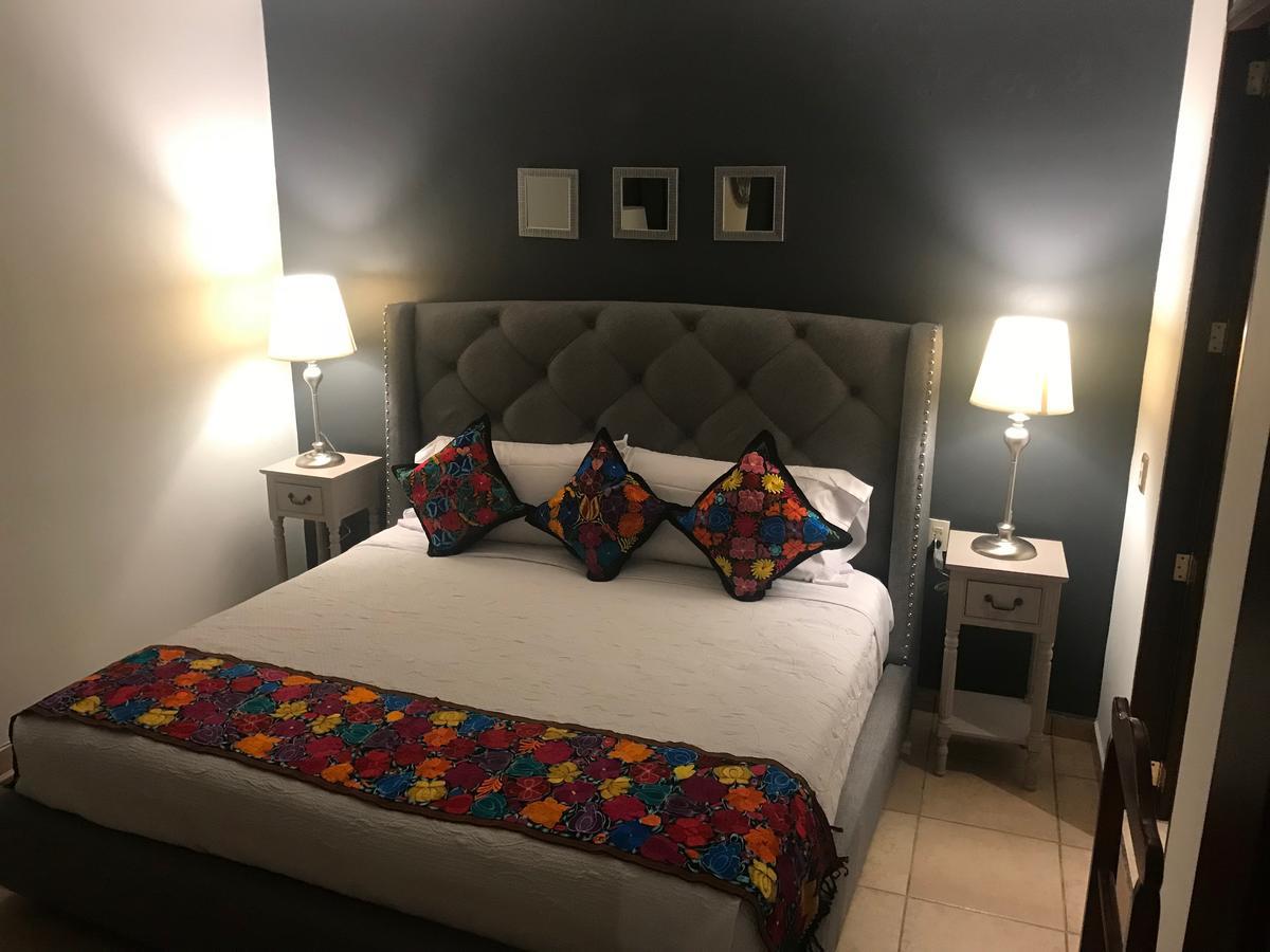 Del Centro Hotel ベルナル エクステリア 写真