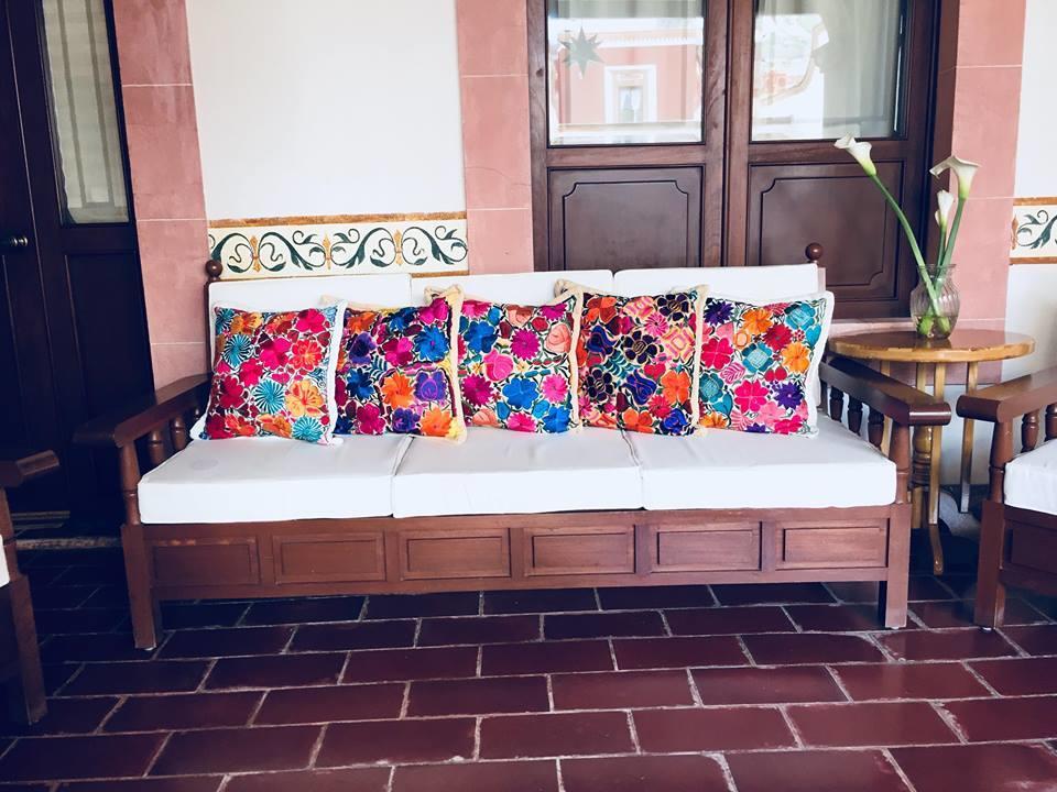 Del Centro Hotel ベルナル エクステリア 写真